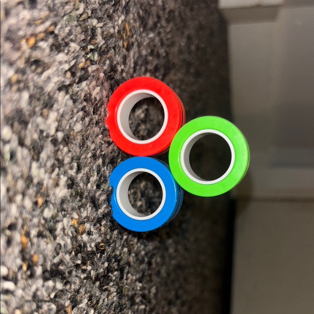 ✨Free with purchase- Colorful Kids Toy Rings Set - Picture 2 of 2